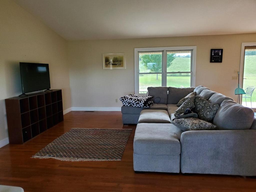 Secluded House On 60 Acres Close To Fall Creek Falls Pikeville ภายนอก รูปภาพ